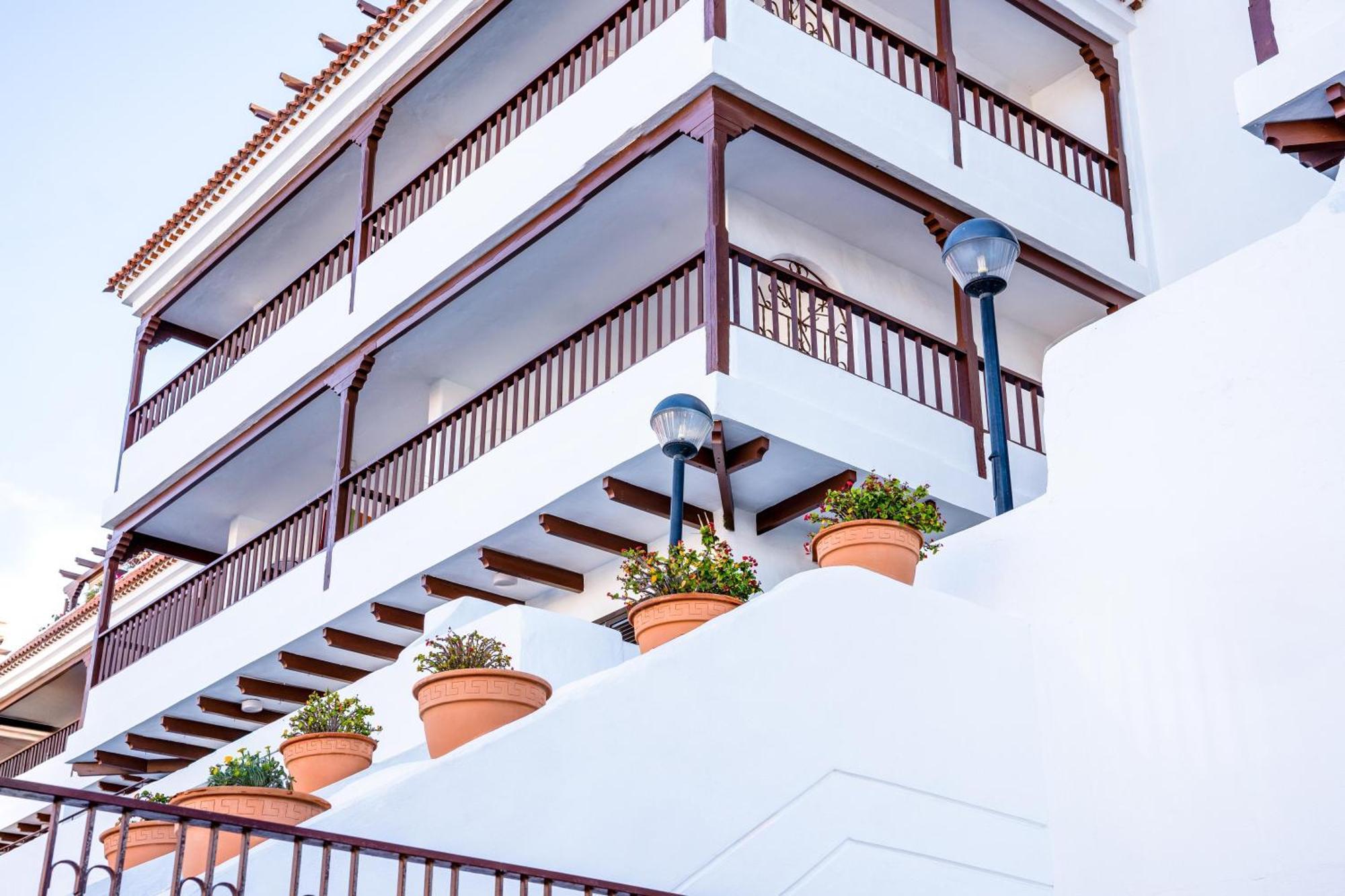 Coral Los Alisios Los Cristianos  Bagian luar foto