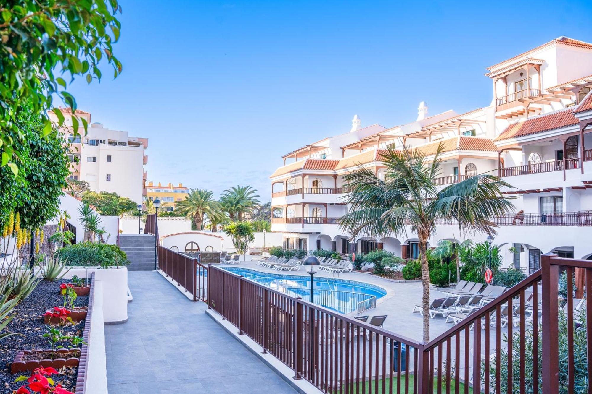 Coral Los Alisios Los Cristianos  Bagian luar foto